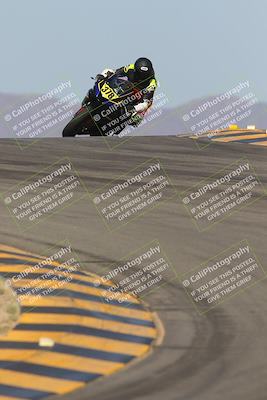 media/Oct-08-2023-CVMA (Sun) [[dbfe88ae3c]]/Race 3 Amateur Supersport Middleweight/